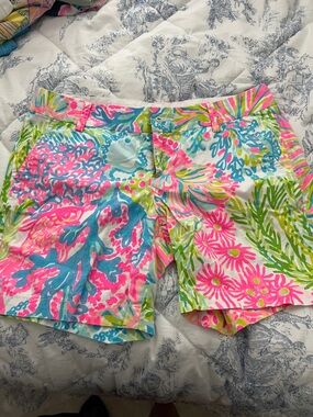 Lilly Pulitzer Multicolor Floral Print Women's Shorts